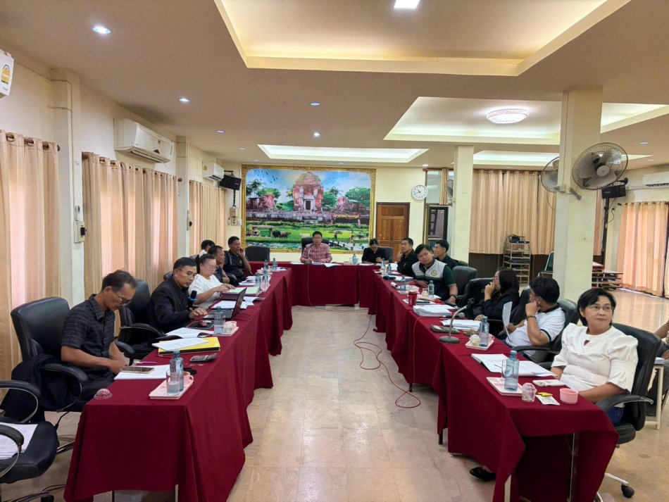 การประชุมคณะกรรมการเพื่อพิจารณาให้ความช่วยเหลือผู้ประสบภัย (วาตภัย) 